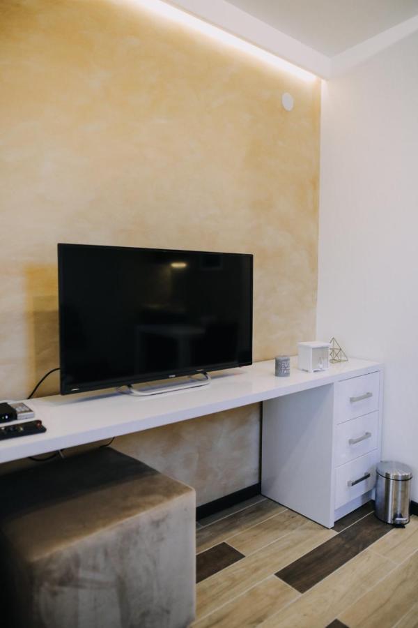 Prima Lux Apartments & Studio Ni Exteriör bild